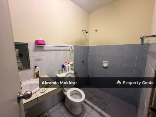 RENOVATED | Double Storey Terrace Bukit Saujana, Bandar Saujana Utama, Sungai Buloh