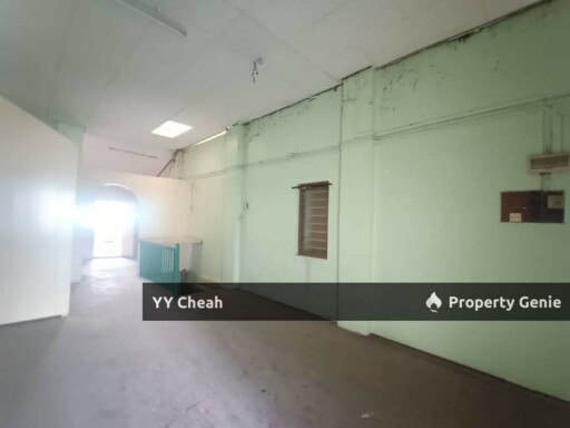 Gopeng Shop Lot for Sale - Jalan Eu Kong Freehold 22x70