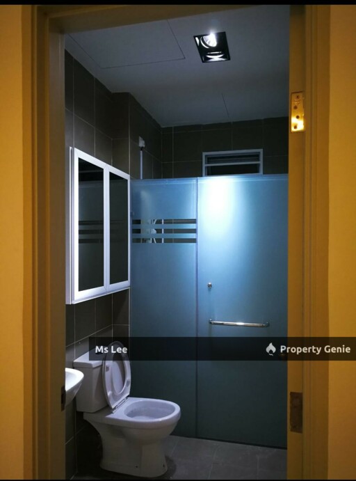 BSP 21 Condo @ Bandar Saujana Putra - Blok A Level 5 - Renovated - Sale Below Bank Value Rm70k