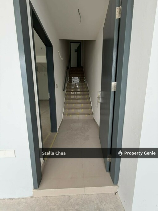 Double Storey House for Sale Dato Onn Bandar Perjiranan 14