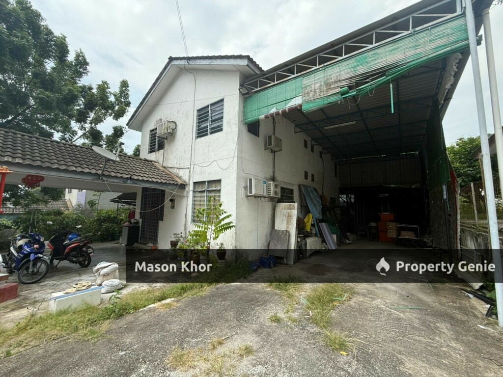 TAMAN JAJAR 2 STOREY BUNGALOW 5000sf SUITABL FOR REBUILD SUNGAI ARA