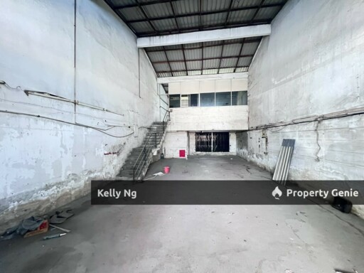 Ground Floor & Mezzanine Floor Factory At Meru Klang For Rent
