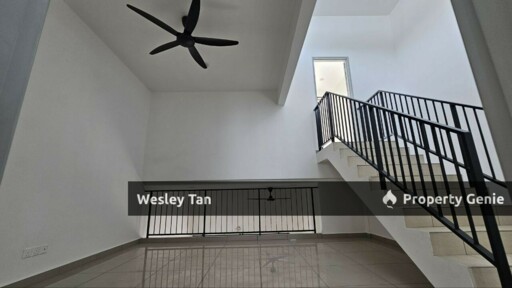 New Cheng 2 Storey Terrace Gated Community 20x70 Freehold 4rooms Bare