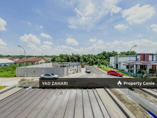 Kampung Lombong, Shah Alam | 2- Storey Terrace 4 Bedrooms | RM550K - Endlot & Flexible Deposit