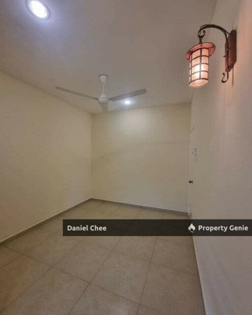 Pengkalan Full Renovated Single Storey End Lot House For Sale
