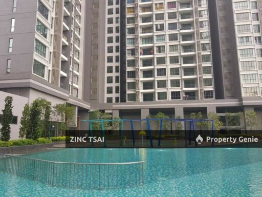 LakePark Residence {Save RM 191,900} 7 mins drive to KTM Batu Caves_6 mins drive to Selayang Mall & Hospital Selayang