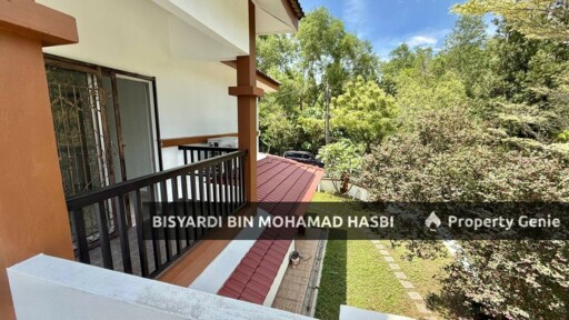 Facing Open Corner Lot Renovated Double Storey Taman Putra Prima, Puchong.