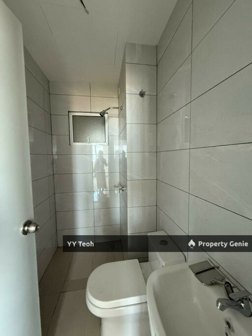Amber Cove Residence 2R Unit｜CITY VIEW
