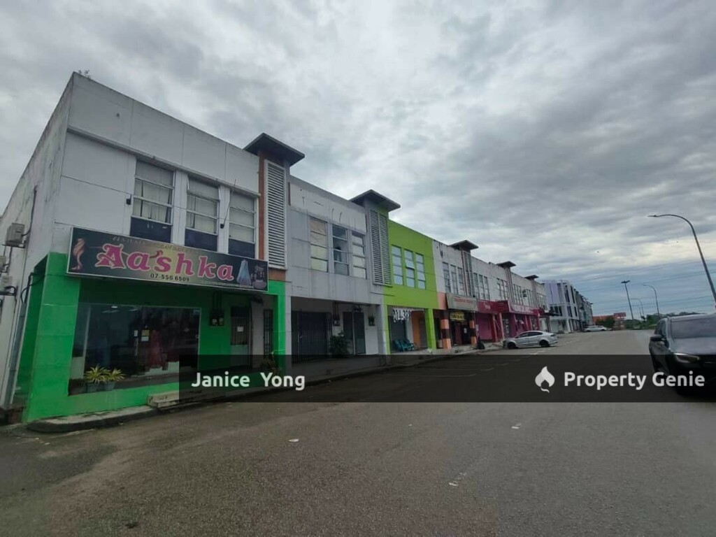 Taman Kempas Utama Shoplot For Rent
