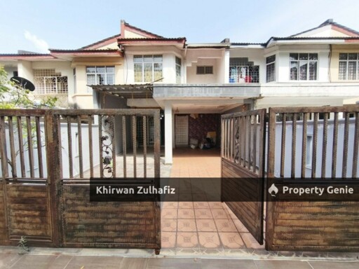 Jalan Semarak Bukit Beruntung Double Storey Terrace Facing Open For Sale
