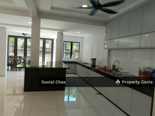 Meru Valley Golf Club Fully Furnished Town House 2.5 Storey For Rent