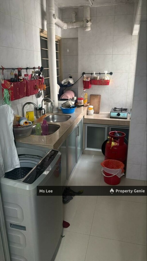 Pelangi Apartment @ Pelangi Damansara, PJ-near MRT-Blok A 9th floor-Sale Below Bank Value Rm20k