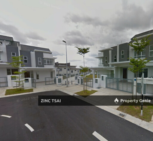 2 Storey End Lot Terrace @ TTDI Grove {Save RM 228,000} 10 mins Drive to MRT Stadium Kajang