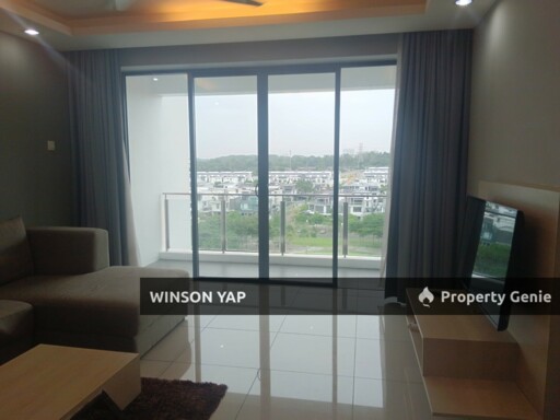 Ponderosa Lakeside Freehold Fully Furnish Sell with tenancy Near Molek