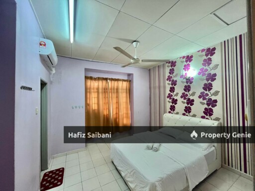 Double Storey Terrace Seri Pristana Sungai Buloh