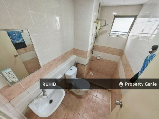 Danga View Apartment JB For Sale | Freehold 3R2B Renovated | Near CIQ