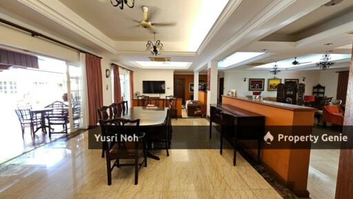 Freehold Double Storey Bungalow With Huge Land @ Bukit Gasing, Petaling Jaya