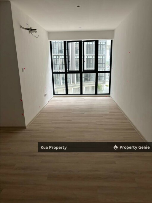 Milano 8 Apartment For Sale! Located at Jalan Wan Alwi, Opposite Vivacity
