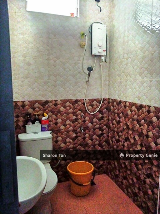 Summer Park Townhouse Seri Alam Masai Freehold Non Bumi Can Full Loan near School