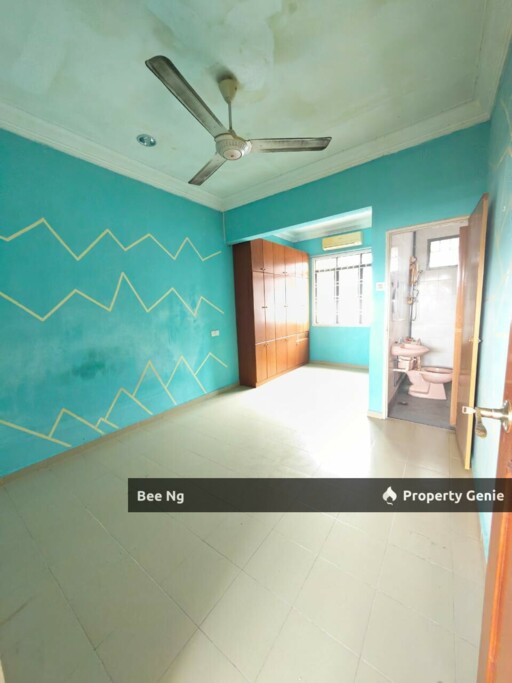 Taman Perling/1.5 Storey Terrace/Below Market Price