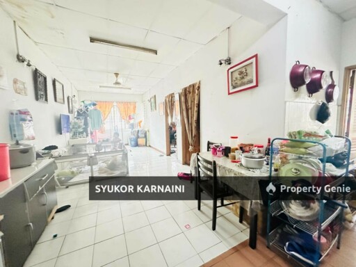 RENOVATED SHOP APARTMENT LORONG BATU NILAM 1C BUKIT TINGGI KLANG