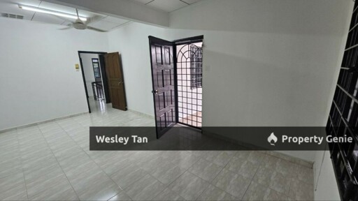 Below Value Cheng Baru 2 Storey Freehold 22x70 Extended Rooms & Kitchen Partly Furnished
