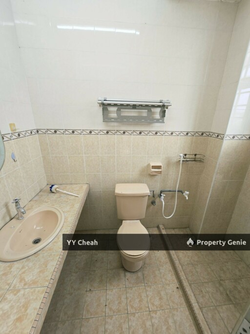 Taman Pertama, First Garden | Silibin, Ipoh Corner House For Sale, Great Location