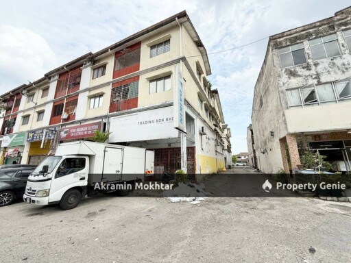 FREEHOLD & END LOT | Shoplot GROUND FLOOR Lorong Dato Yusof Shahbudin, Taman Sentosa, Klang