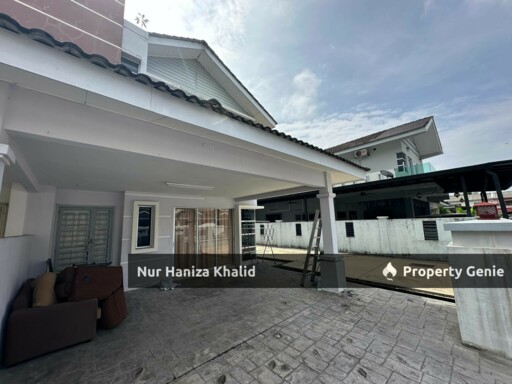 Double Storey Semi D Taman Tasik Semenyih