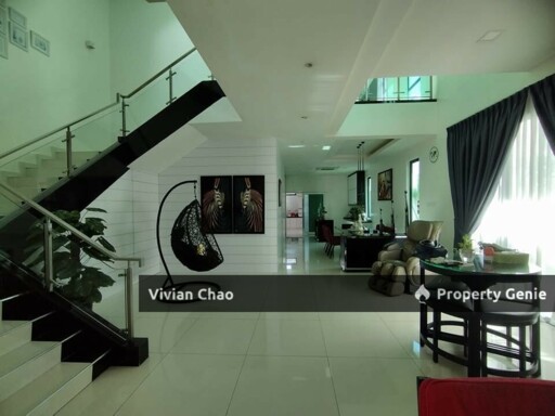 3Storey SemiD Taman Golf Guarded for Sale