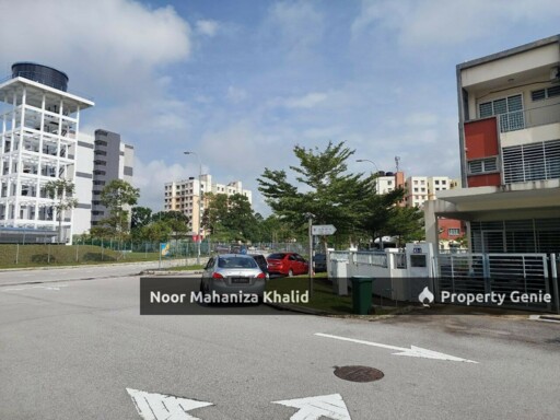 Townhouse Putra Heights, Putra Nilai Negeri Sembilan