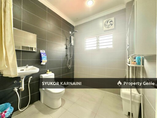 Double Storey Bungalow Jalan Anggerik Prima Beruntung, Bukit Beruntung Rawang