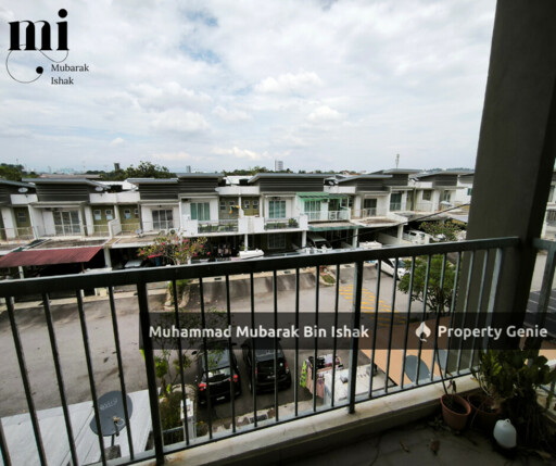 Taman Desa Mas, Sungai Merab Spacious 3-Storey Terrace – 6 Bedrooms, Perfect for Big Families!
