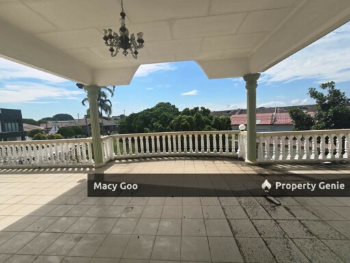 Huge Land Corner Double Storey Kampung Lapan
