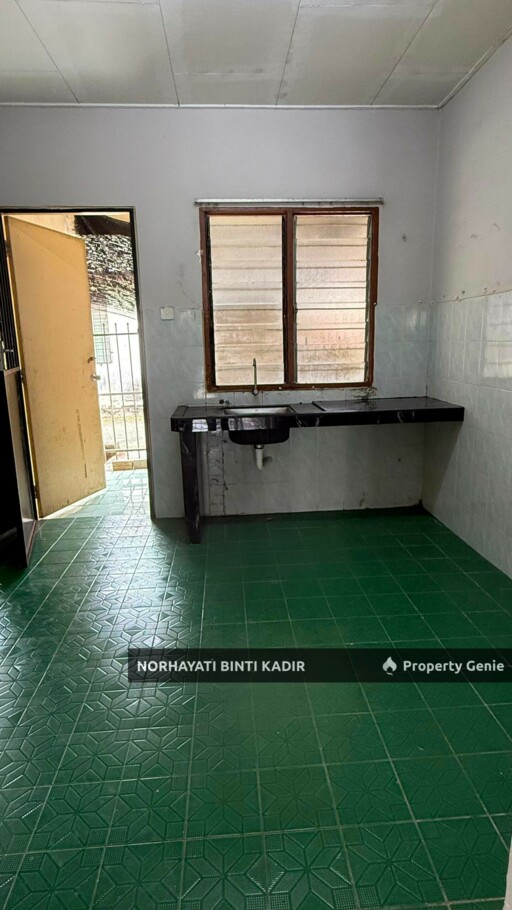 TURUN HARGA‼️ TERES SETINGKAT BANDAR KUANTAN PUTRI SOI UNTUK DIJUAL