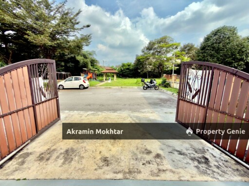FACING OPEN, END LOT & RENOVATED | 2 Storey Terrace Vista Hill Bandar Mahkota Cheras, Cheras Selangor