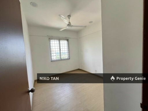 Persiaran Tanjung Apartment Renovated Tampoi For Rent