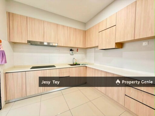 Veranda Residence Condo For Sales