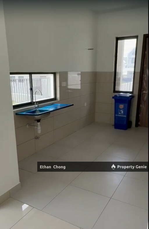 The Eighth Elmina House For Sale