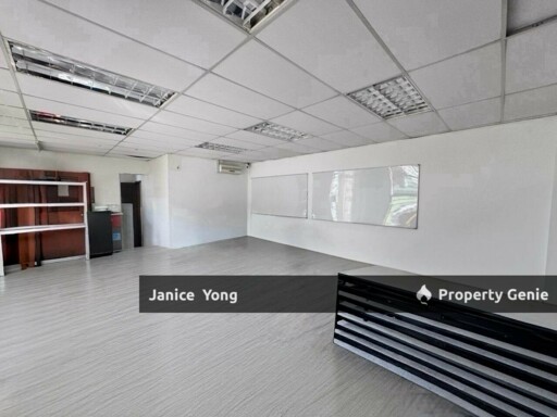 Shoplot @ Desa Cemerlang Jalan Kenanga