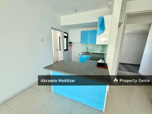 Freehold, Low Level & 2 Parking | Vista Mahogani Condominium, Saujana Impian, Kajang.