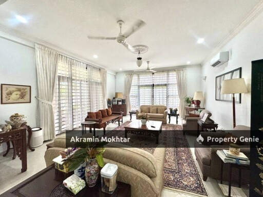 Freehold & Nice Garden | Double Storey Bungalow Kampung Tunku SS1, Petaling Jaya