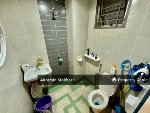 Renovated & 2 Parking | Pangsapuri Damai Seksyen 25, Shah Alam Selangor