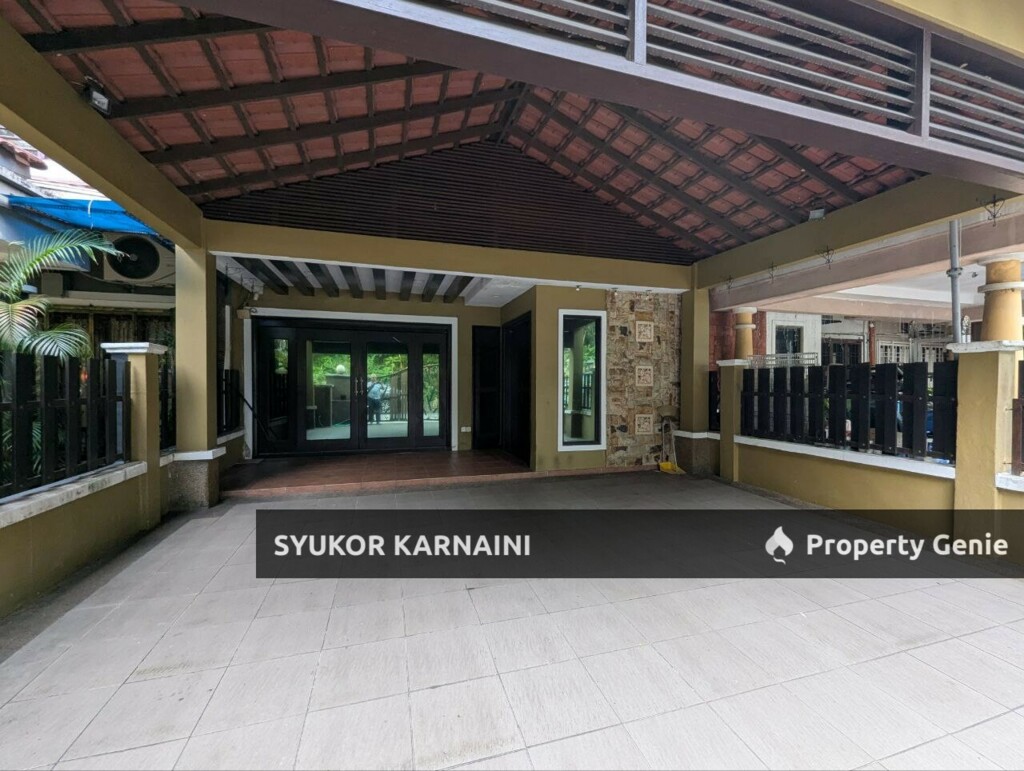 Double Storey Terrace, Jalan Sepah Puteri, Seksyen 5, Kota Damansara