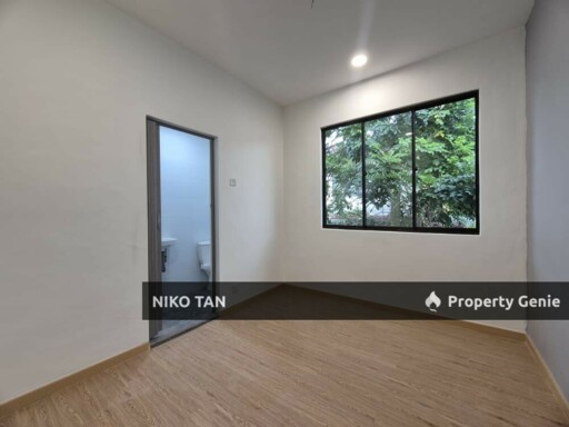[RENOVATED]2Storey Jalan Sentosa 11, Taman Nusa Damai For Sale