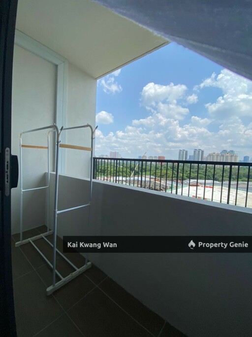 Vista Sentul  3 Rooms Big Unit Fully Furnished
