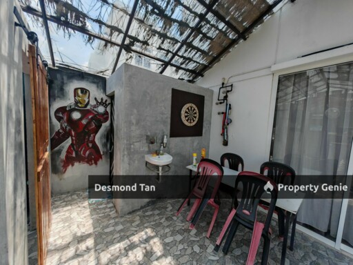2 Storey Suriaman 2A, Seremban, Sendayan, Kayu Ara ( Corner Lot & Renovated )