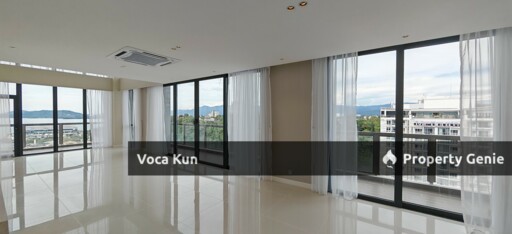 Jesselton Residence Duplex Penthouse Fully Furnished Sea view 4 car park