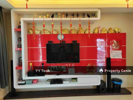 CORNER LOT Taman Krubong Perdana 1.5 Storey Bungalow