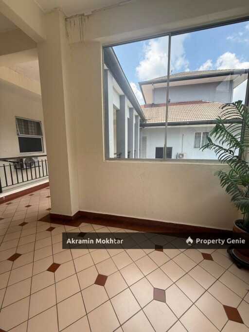 RENOVATED, PARTIALLY FURNISHED & 2 PARKING | (SPACIOUS UNIT) SRI LOJING CONDOMINIUM, SECTION 10,  WANGSA MAJU KUALA LUMPUR